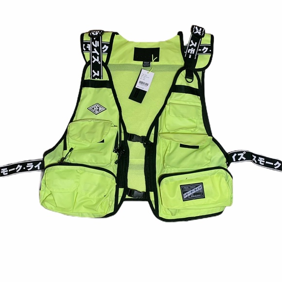 Neon yellow vest - Picture 1 of 2